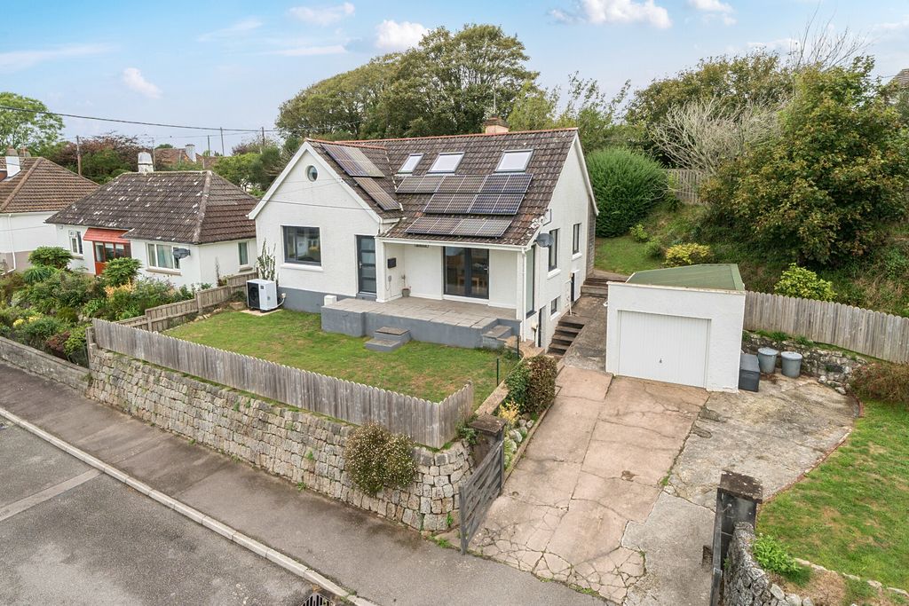 Property photo 1 of 26 1516603-2-6Aa3c7E...