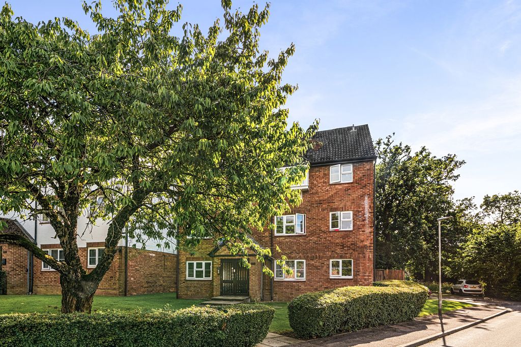 Property photo 1 of 17 1479140-18-6A3182...