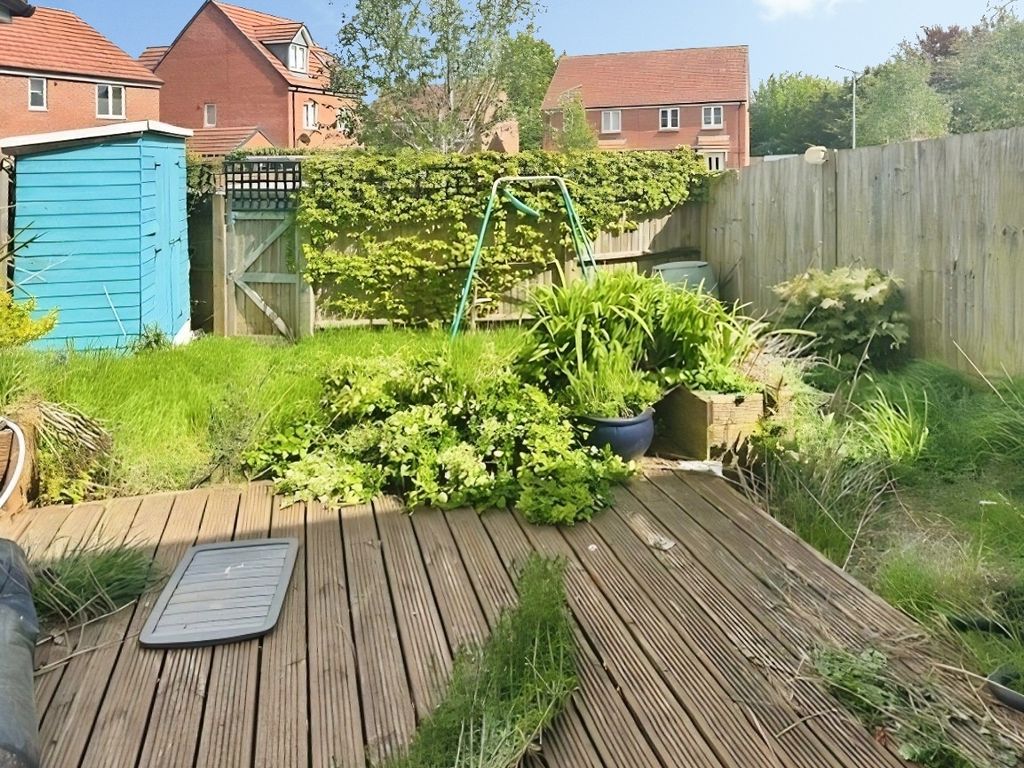 Property photo 2 of 10