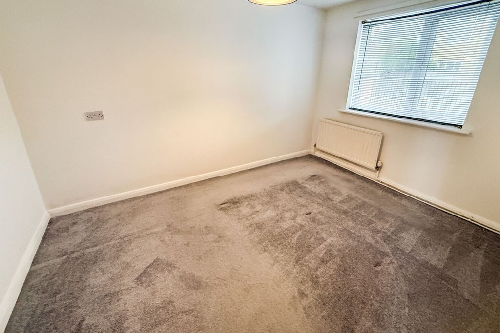 Property photo 2 of 14 4 Reeth Court, Charlaw Close, Sacriston, Durham, County Durham, Dh7 6Ag