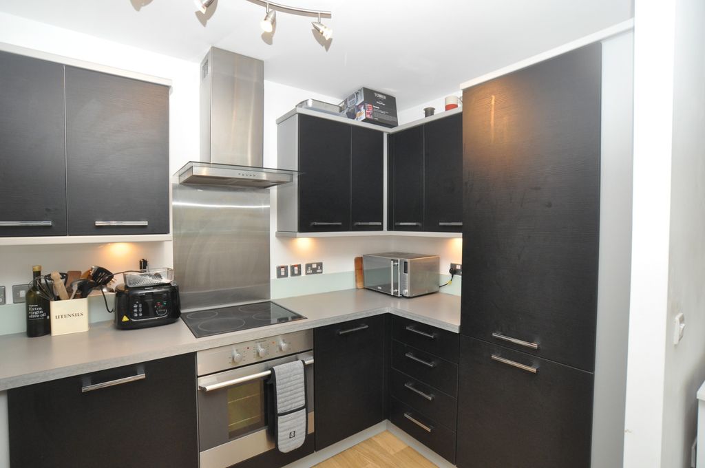 Property photo 3 of 22