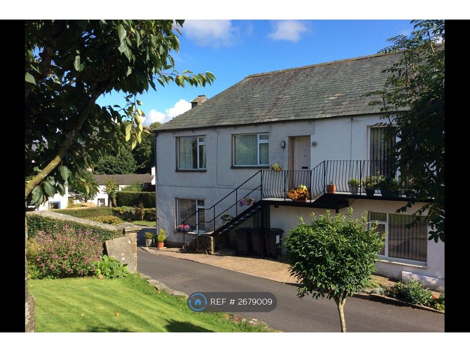 Property photo 1 of 16 First Floor Flat