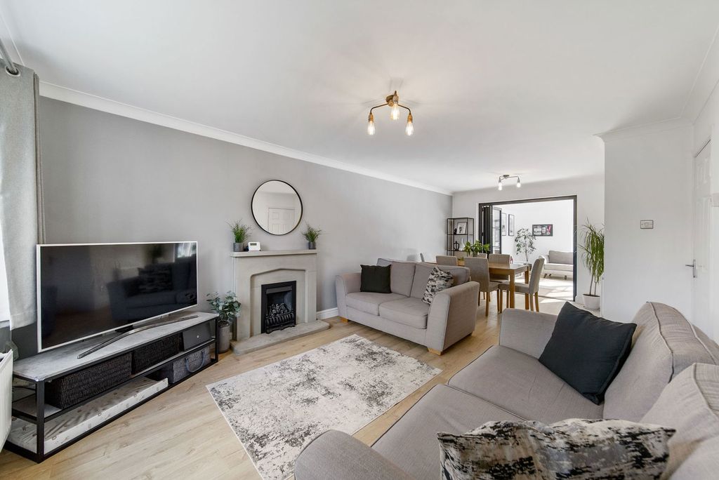 Property photo 2 of 49