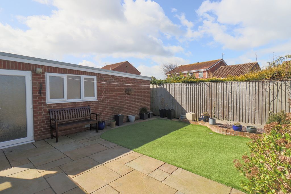 Additional image 16 of 3 bed semi-detached bungalow for saleGrovehill Road, Filey YO14