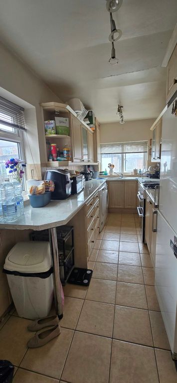 Property photo 3 of 3