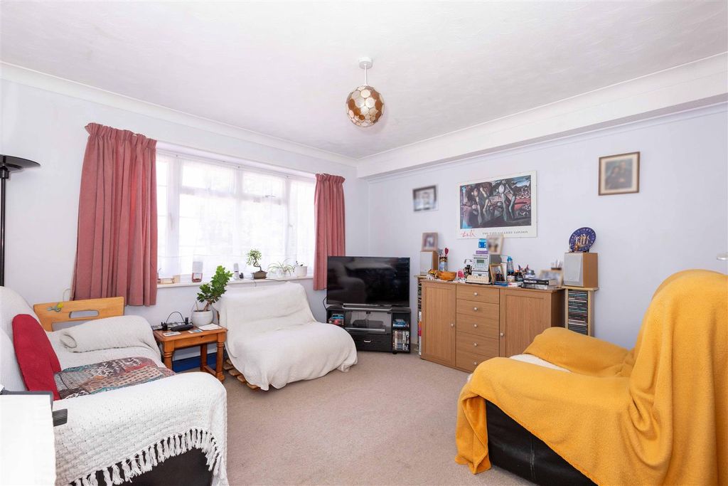 Property photo 3 of 8 Walton-01B.Jpg