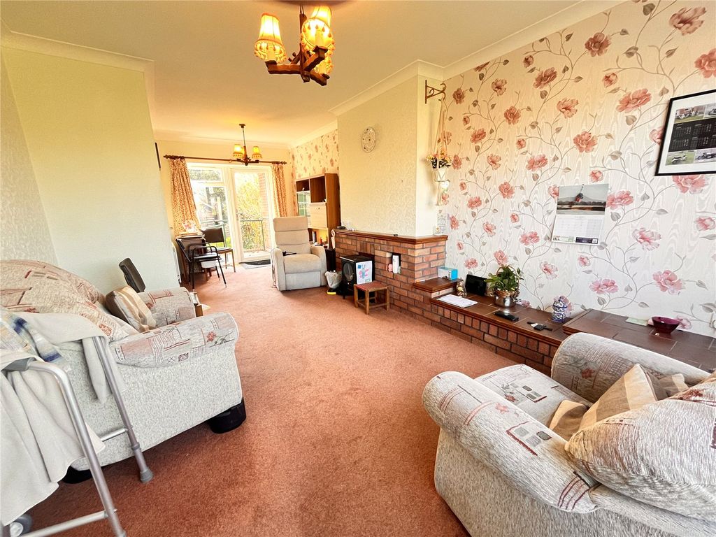 Property photo 2 of 16 Picture No. 02