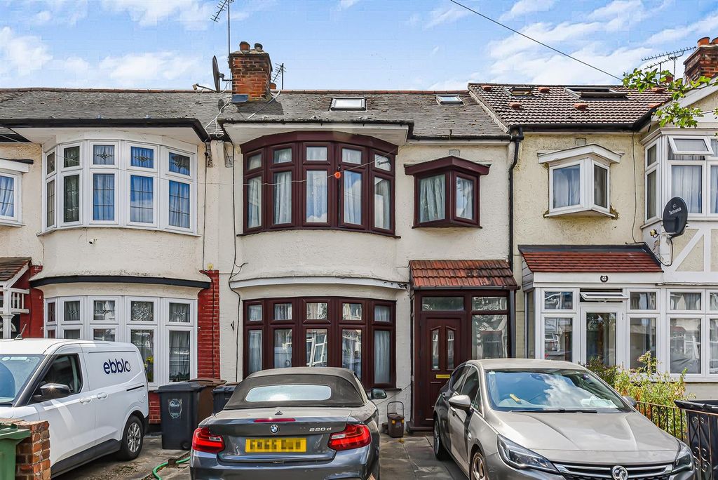 Property photo 1 of 22