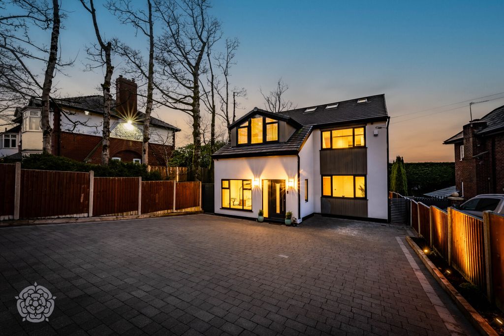 Property photo 1 of 36 Picture No. 16