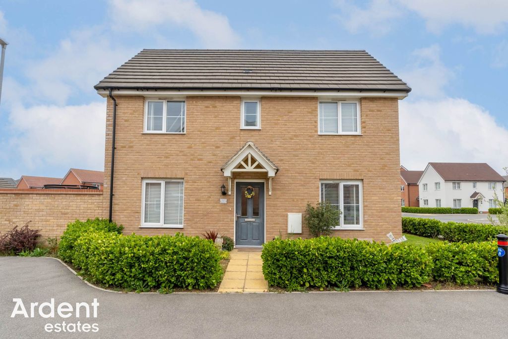 Property photo 1 of 18