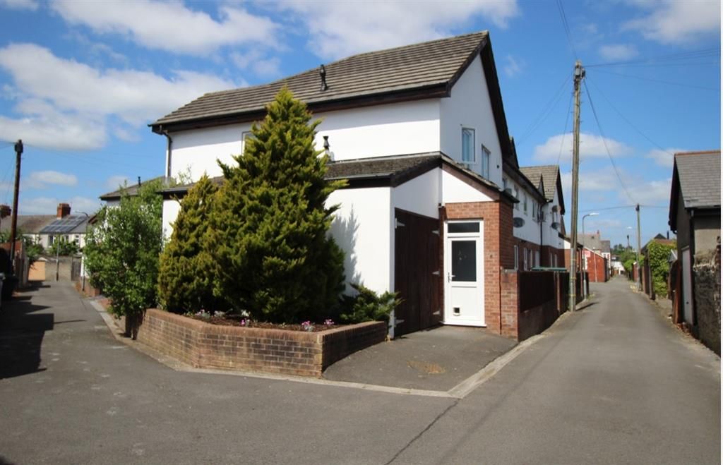 Property photo 2 of 9 Image