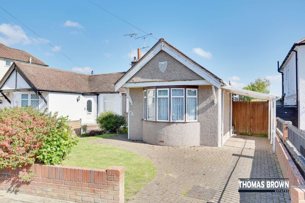 Property photo 1 of 18