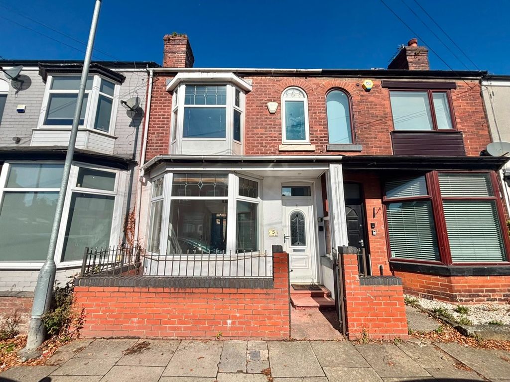 Property photo 1 of 17