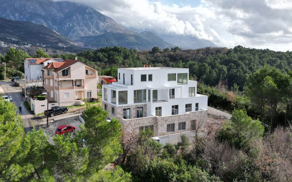 Property photo 2 of 9 <Alttext/>