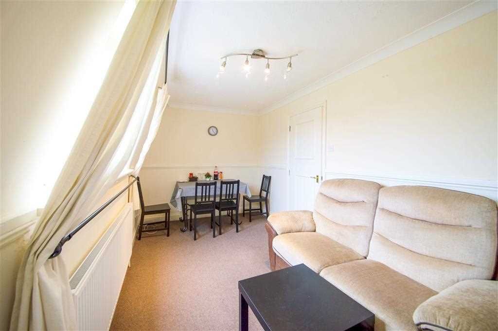 Property photo 3 of 7