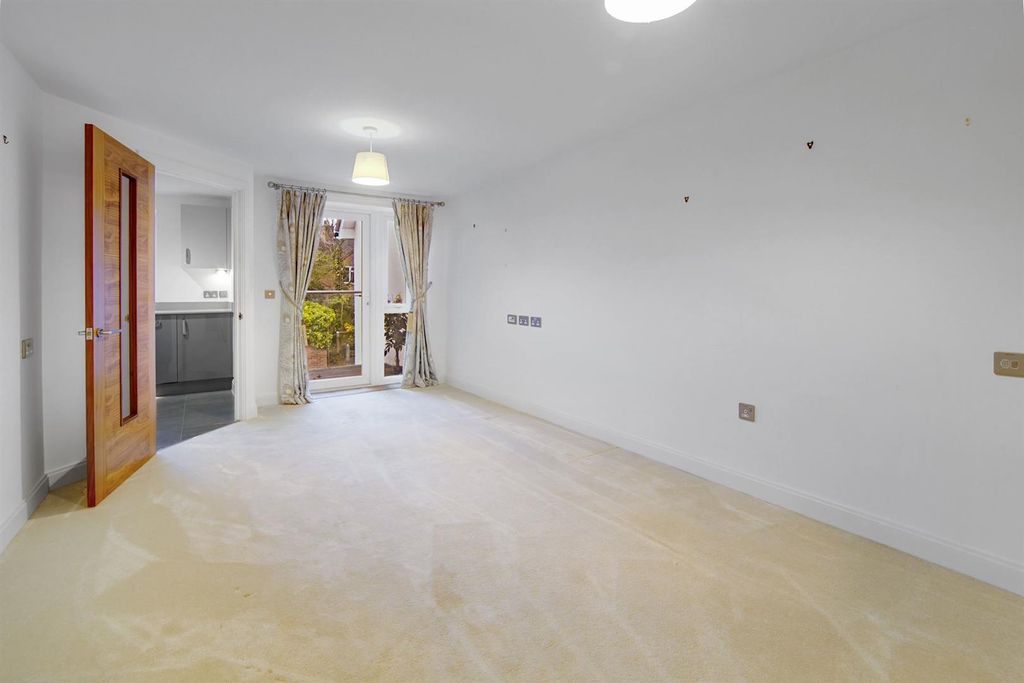 Property photo 1 of 15 06-F51Cdsc05989-Medium.Jpg