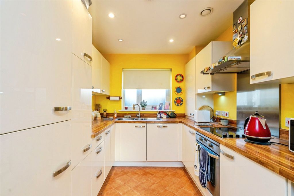 Property photo 3 of 17 Picture No. 03