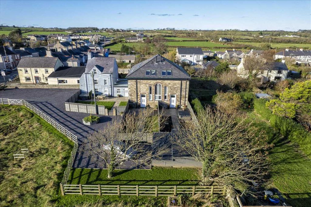 Property photo 1 of 33 Main Picture