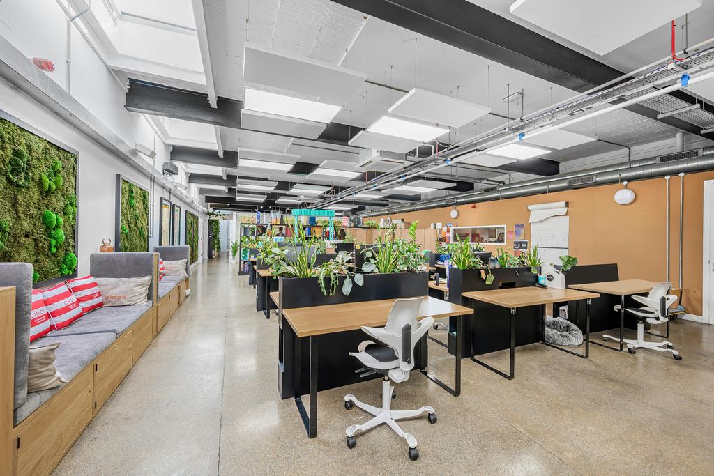 Property photo 1 of 10 Office 3.Jpg