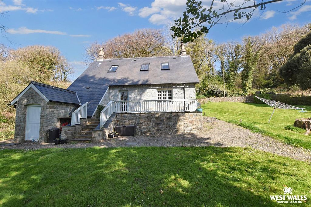Property photo 3 of 25 6 (27).Jpg