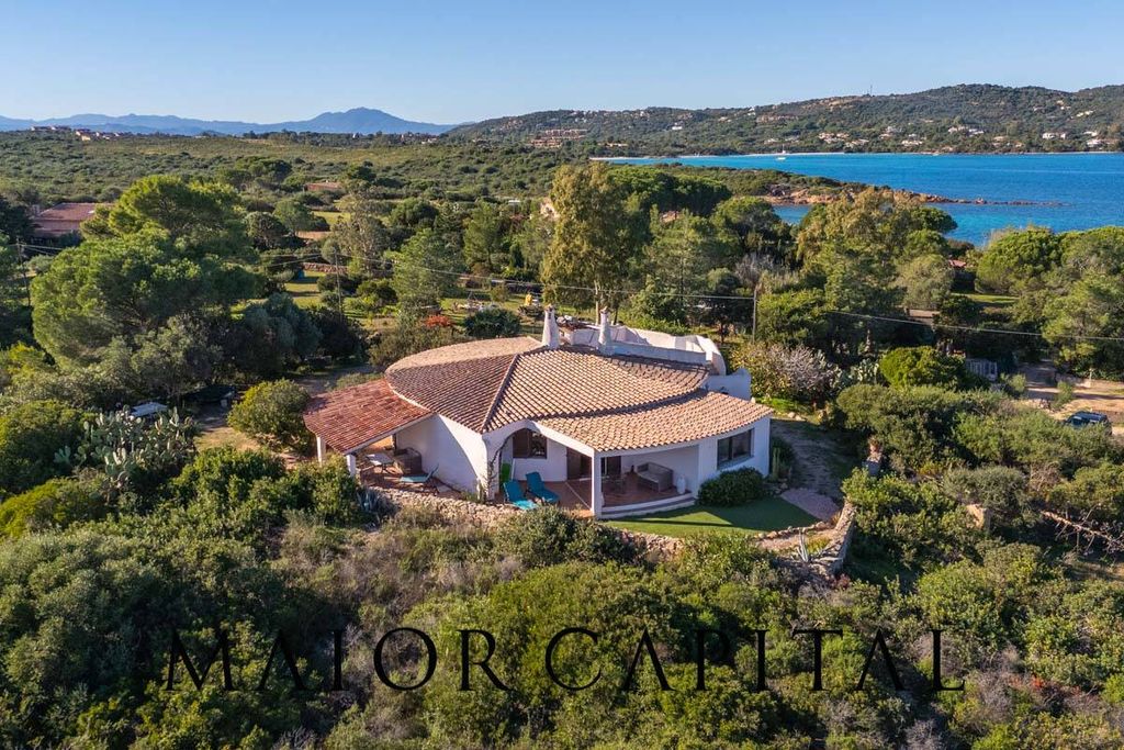 Property photo 2 of 52