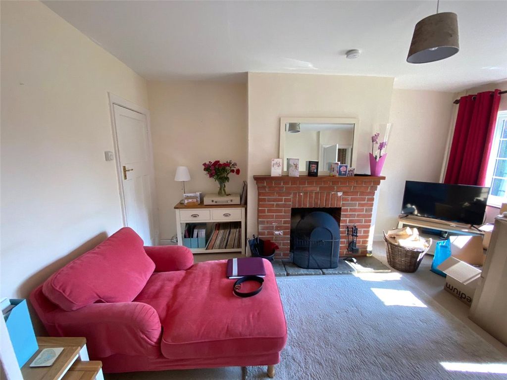 Property photo 2 of 12 Picture No. 03