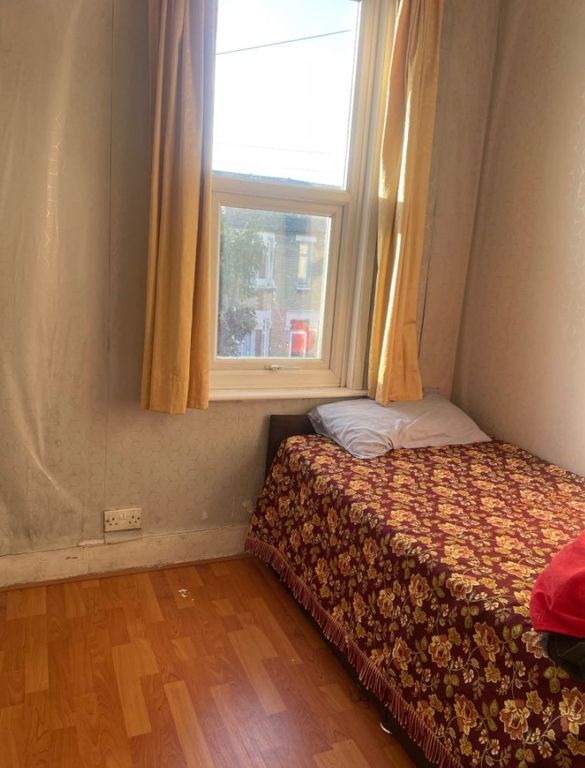 Property photo 1 of 4