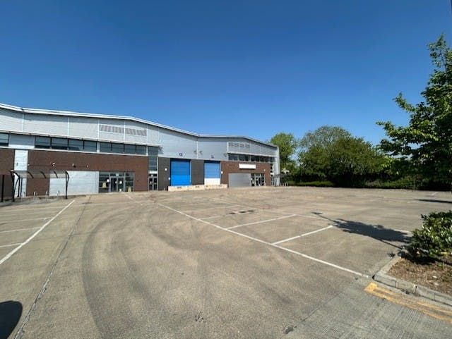 Property photo 1 of 2 Airport Gate1.Jpg