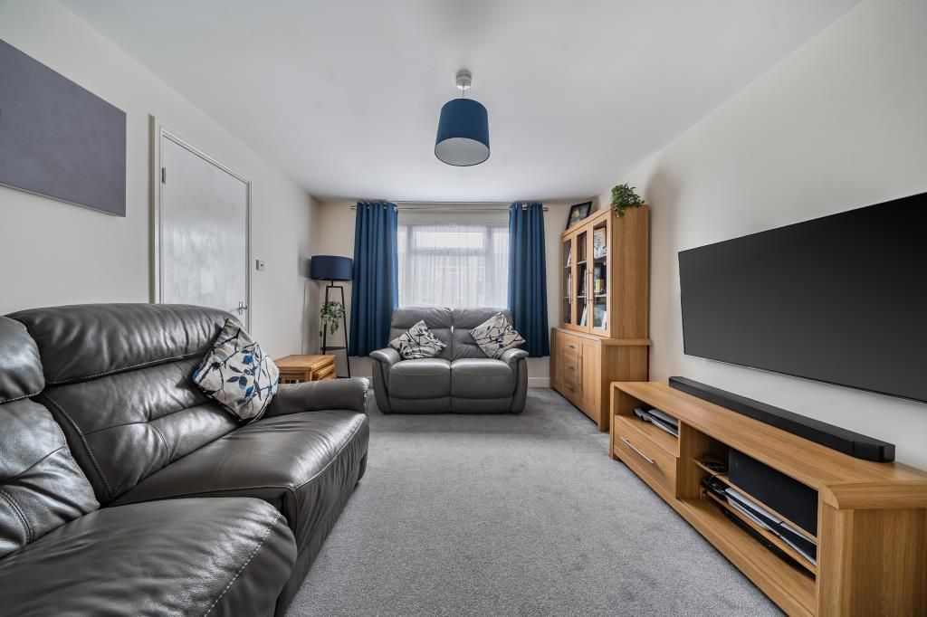 Property photo 2 of 20 Reception