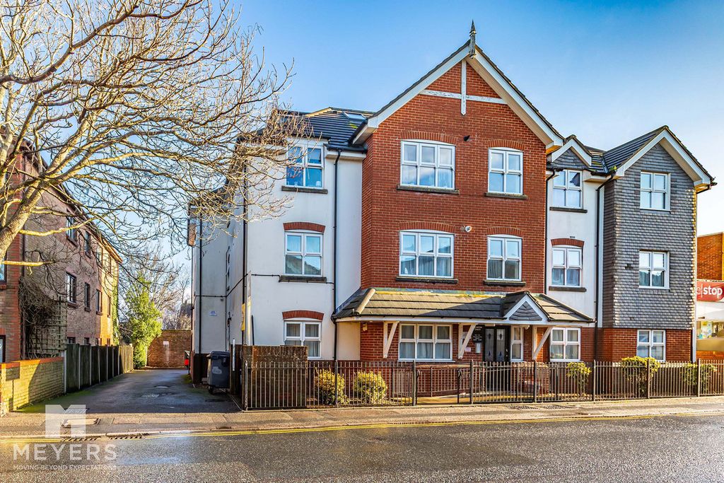 Property photo 1 of 13