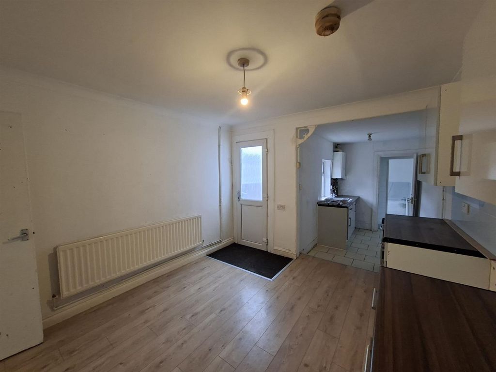 Property photo 2 of 12 20260109_122951_Resized.Jpg