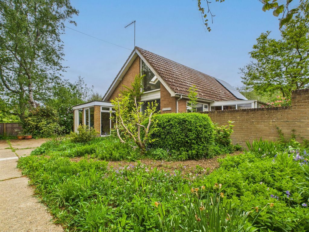 Property photo 1 of 21