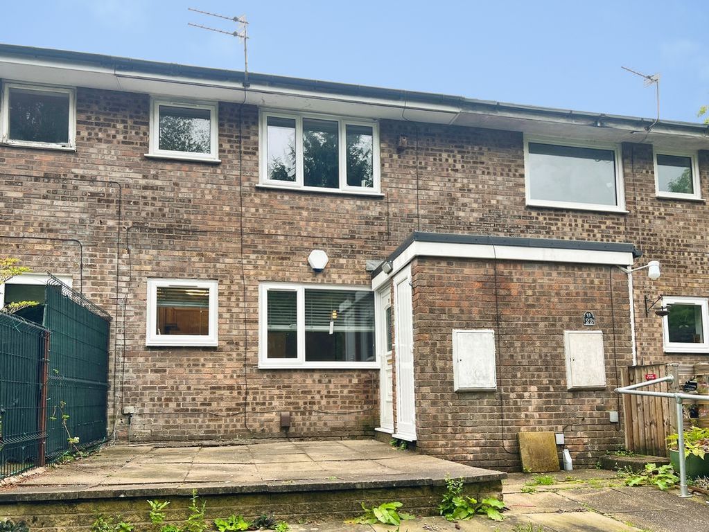 Property photo 1 of 11 External