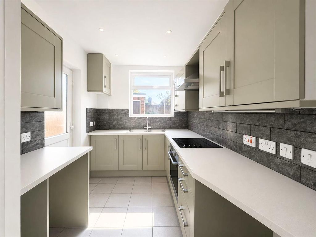 Property photo 2 of 9 633Fbb63-17c3-4Ac4-B6A7-35Da70F28F62.Jpg