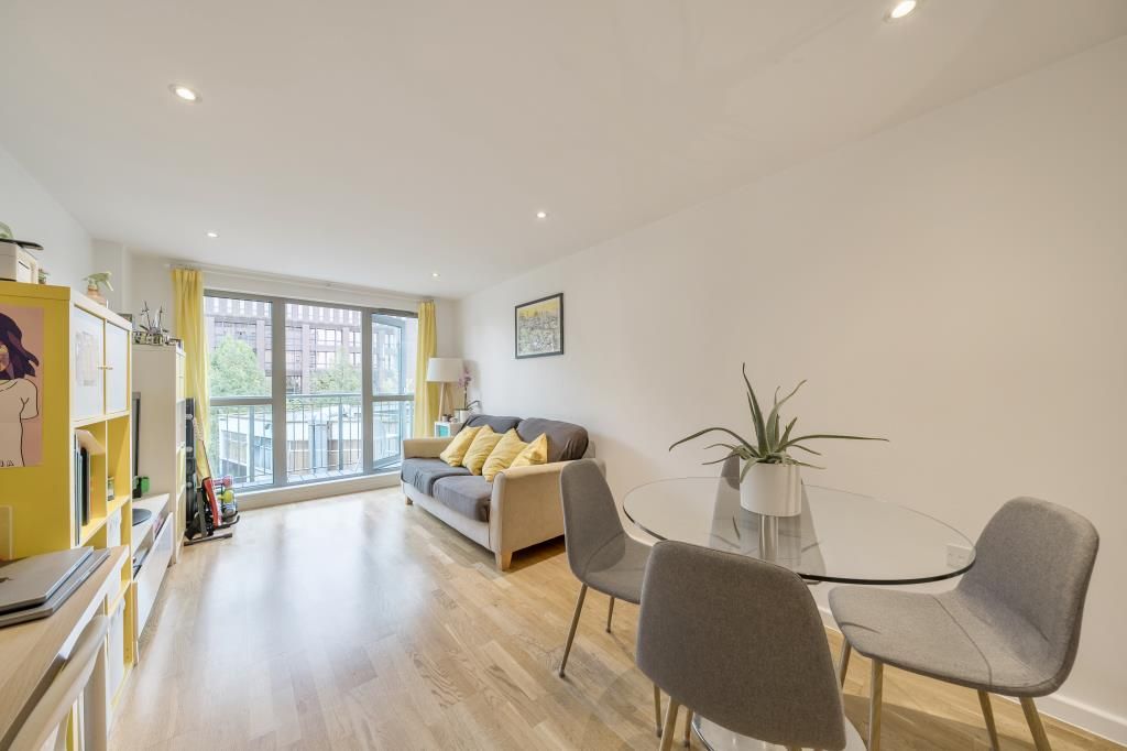 Property photo 1 of 20 Open Plan Living/Dining