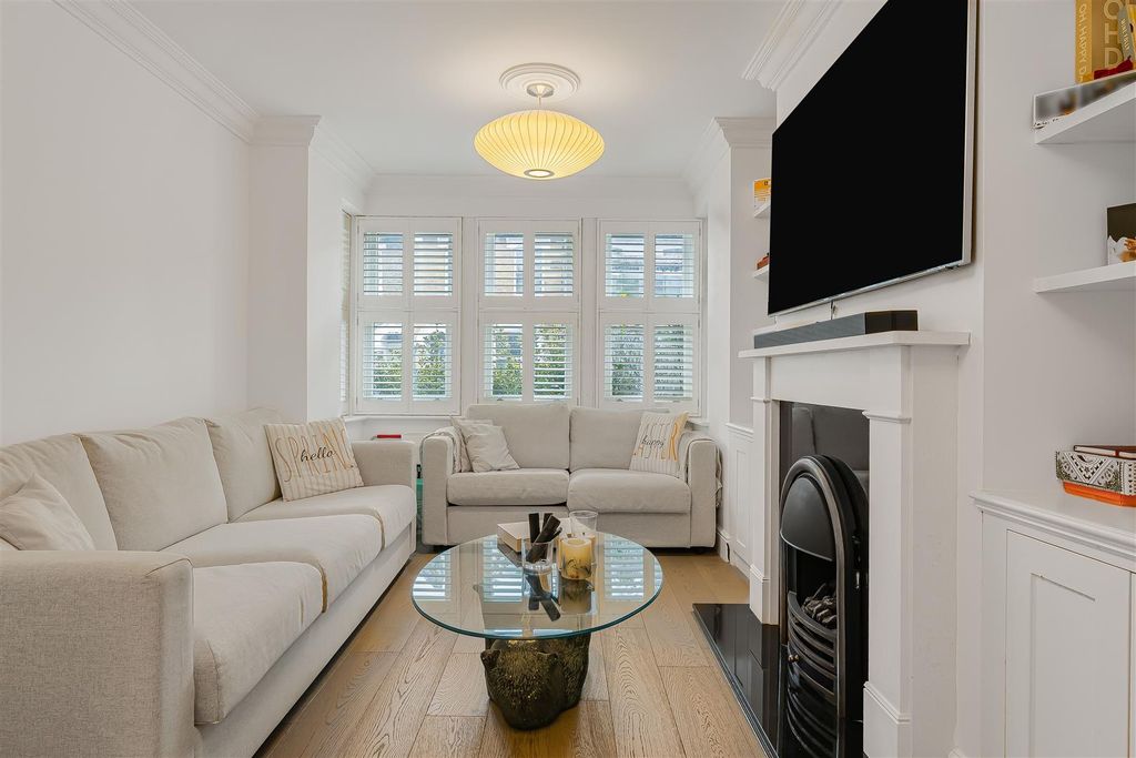 Property photo 2 of 29 2