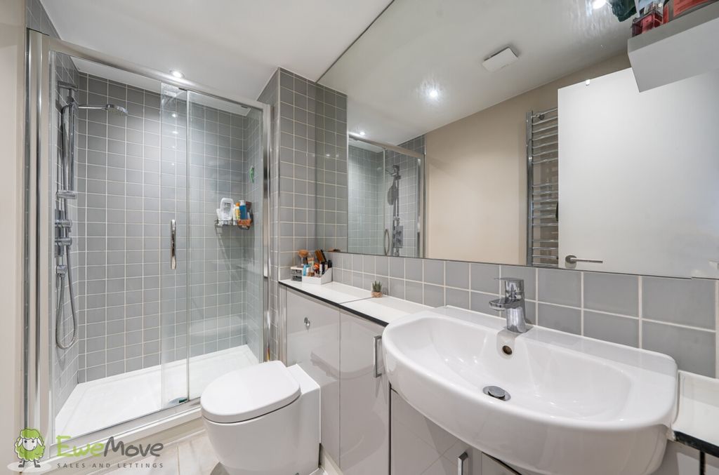 Property photo 3 of 9 c3d0Fd07-7021-4549-971c-d09499cd1Dd1