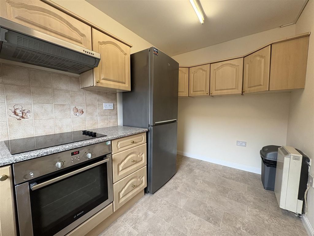 Additional image 5 of 2 bed flat to rentThe Stables, Feus Road, Perth PH1