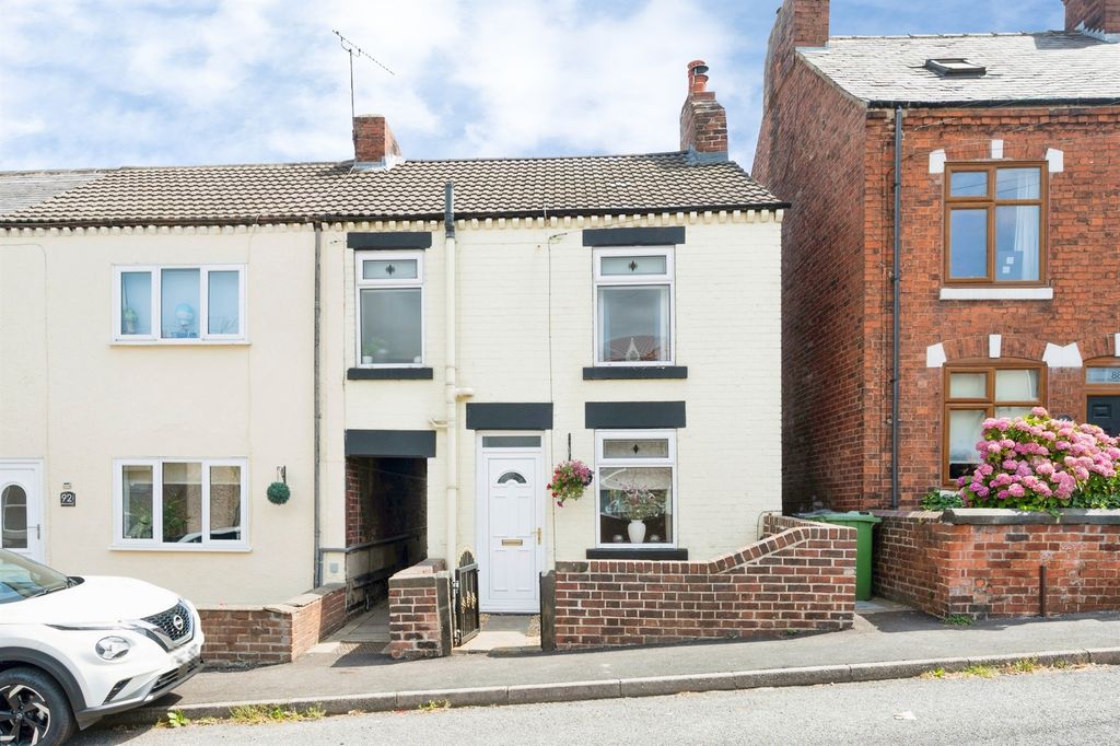 Property photo 2 of 26