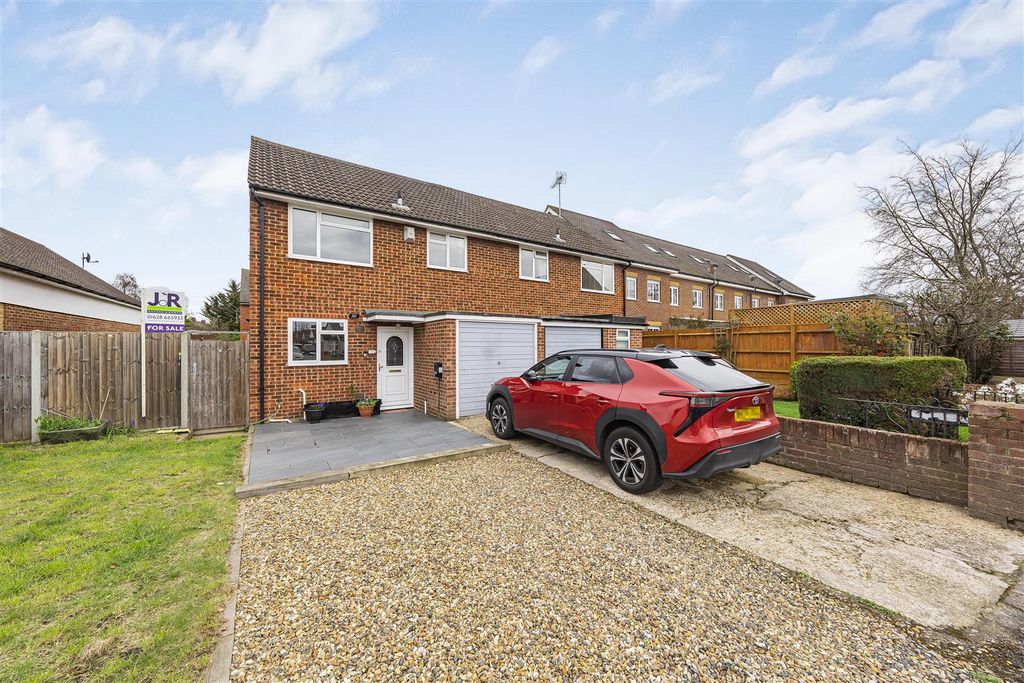 Property photo 1 of 13 Photo Mar 16 2026, 2 40 16 Pm.Jpg