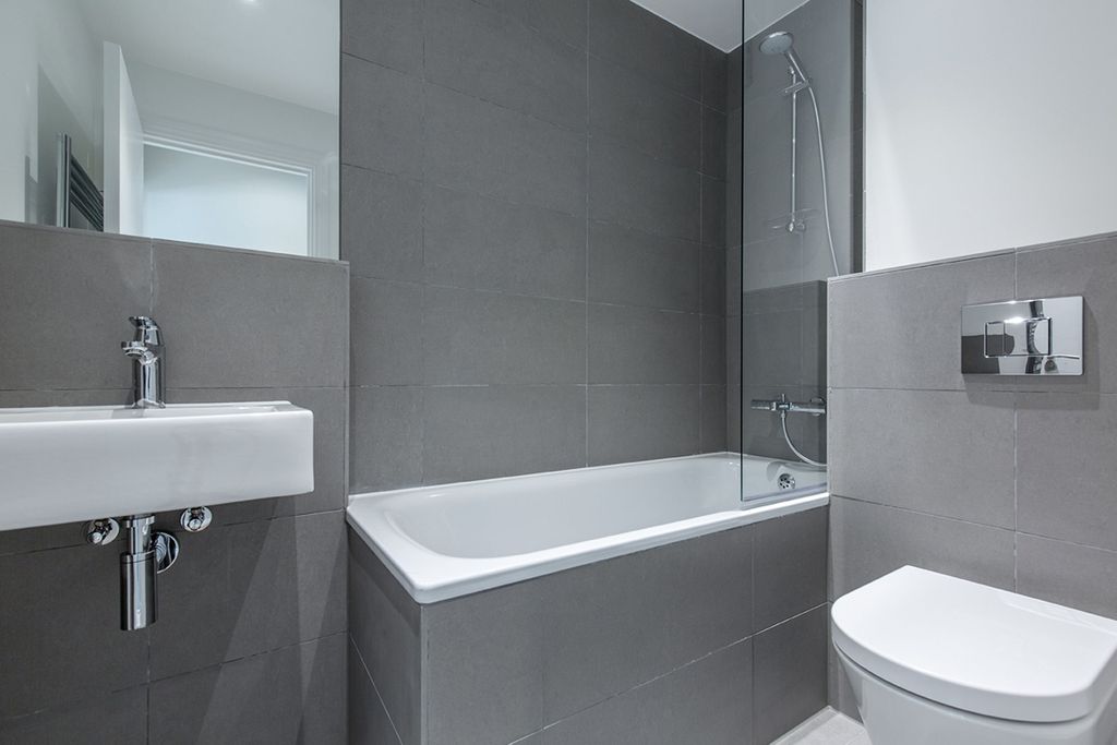 Property photo 3 of 10 Bathroom (Example)