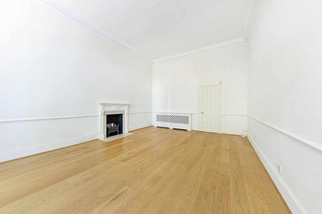 Property photo 3 of 10 Reception Room