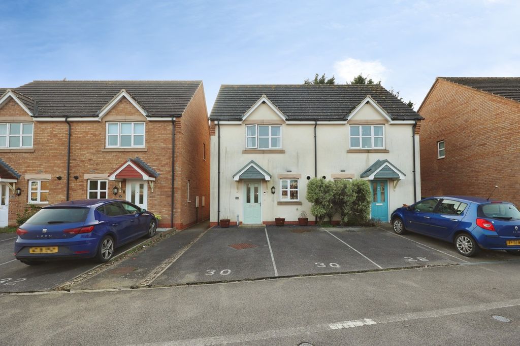 Property photo 1 of 17 4985350