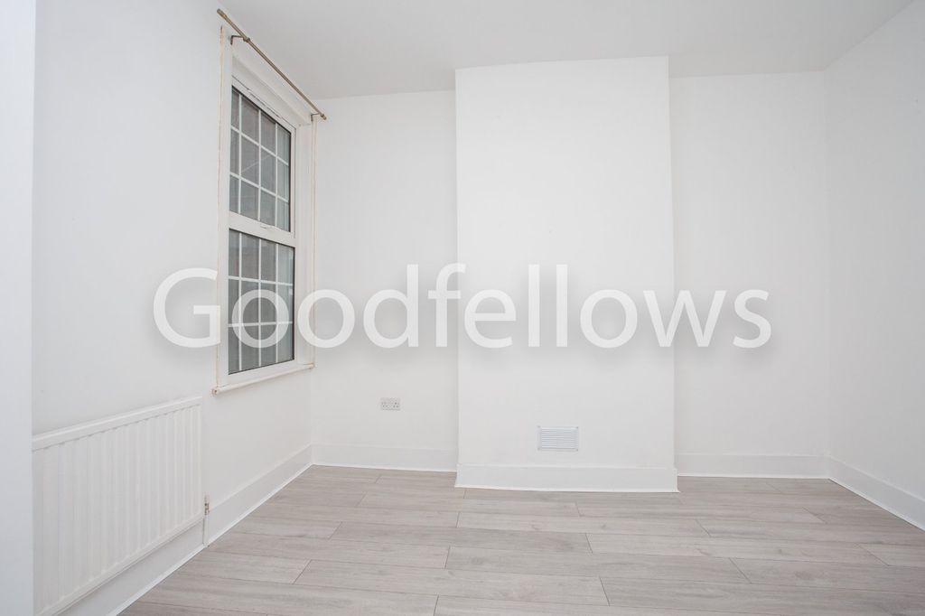 Property photo 3 of 11 Picture No. 04