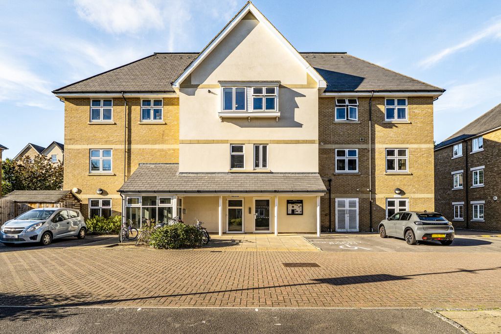 Property photo 1 of 13 External Front