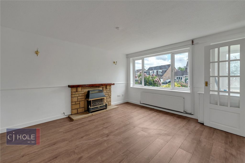 Property photo 2 of 14 Picture No. 04