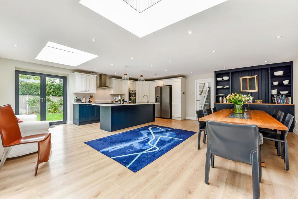 Property photo 2 of 23 Open Plan Kitchen/Dining Space