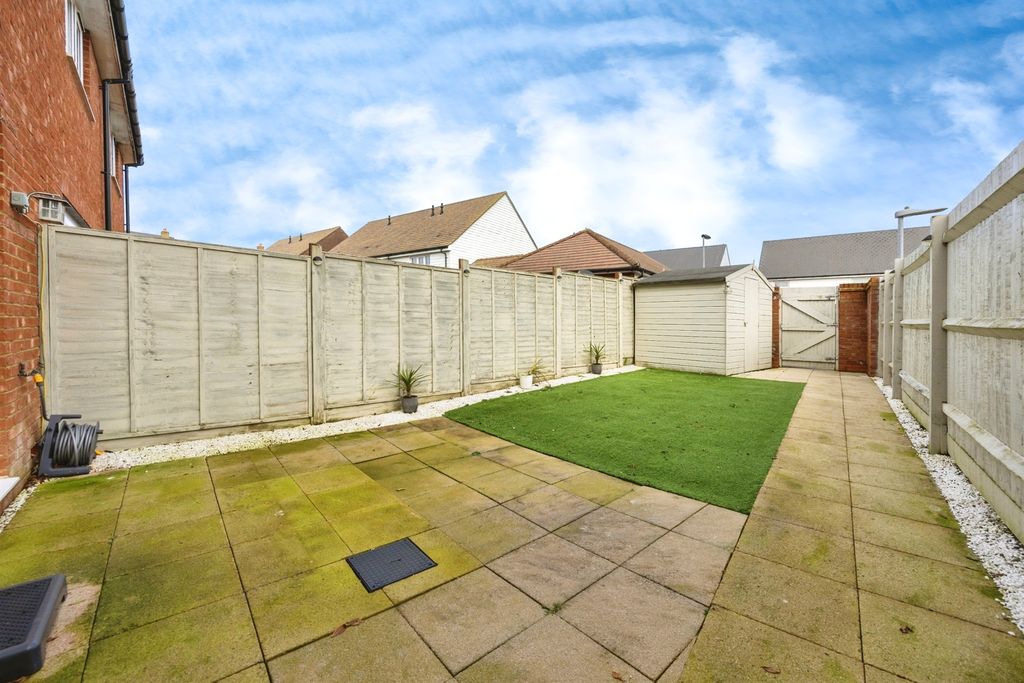 Property photo 2 of 14