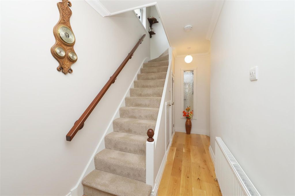 Property photo 2 of 23 Hall
