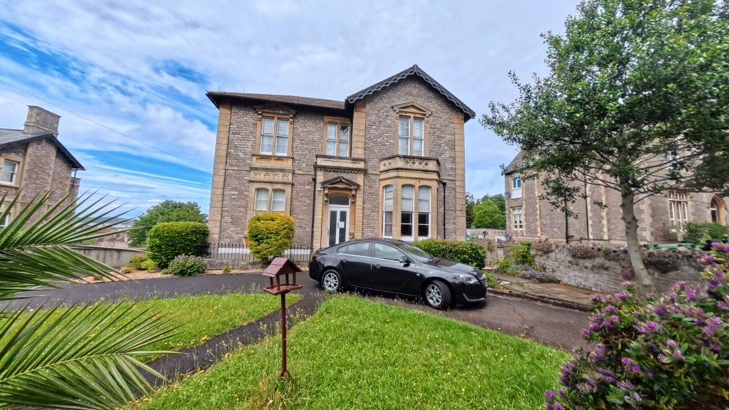 Property photo 1 of 8 External 2